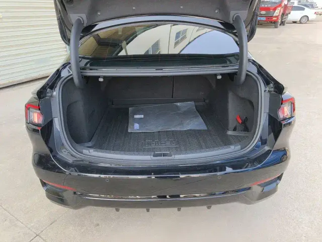 Ford Mondeo — Фото автомобиля 14