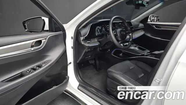 Hyundai Grandeur Новый Grandeur IG — Фото автомобиля 11