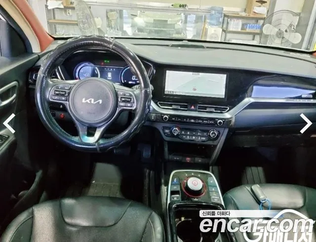 Kia Niro — Фото автомобиля 5