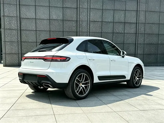Porsche Macan — Фото автомобиля 15