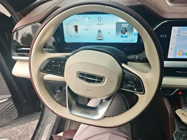Geely Xingyue L — Фото автомобиля 15