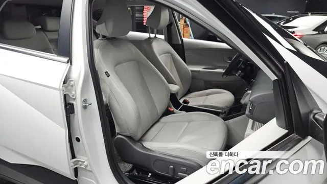 Hyundai Kona SX2 — Фото автомобиля 16