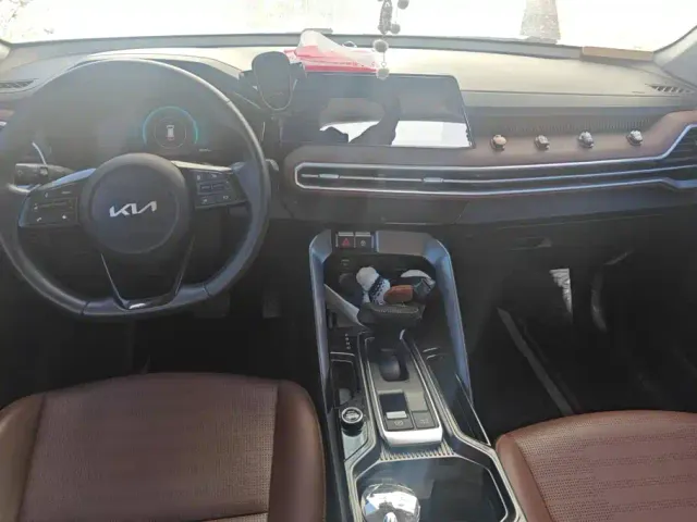 Kia Sportage — Фото автомобиля 12