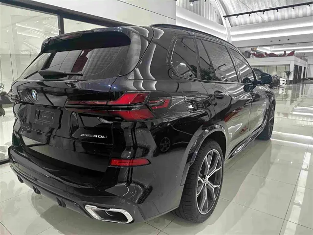BMW X5 — Фото автомобиля 18