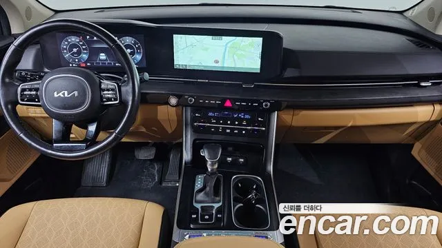 Kia Carnival Generation 4 — Фото автомобиля 7