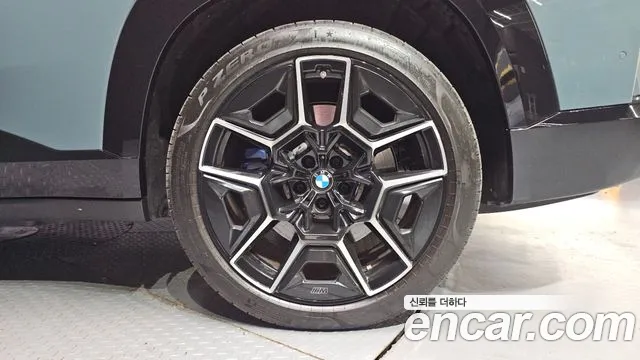 BMW XM G09 — Фото автомобиля 6