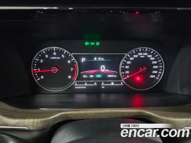 Kia Sorento Sorento 4-е поколение Бензин 2.5T 2WD — Фото автомобиля 14