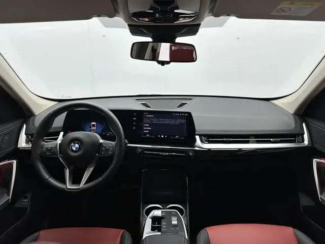 BMW X1 — Фото автомобиля 7