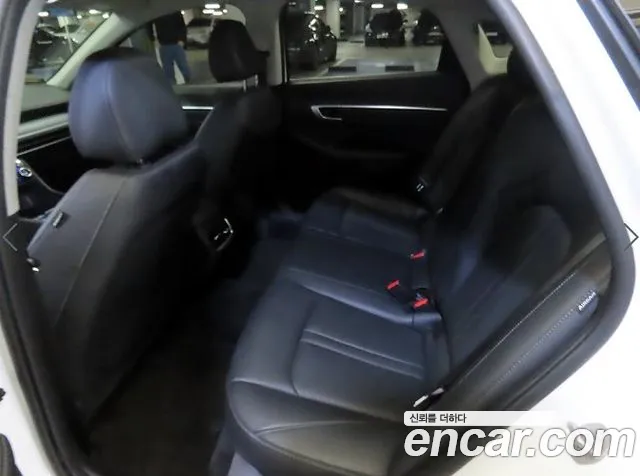 Hyundai Sonata — Фото автомобиля 7