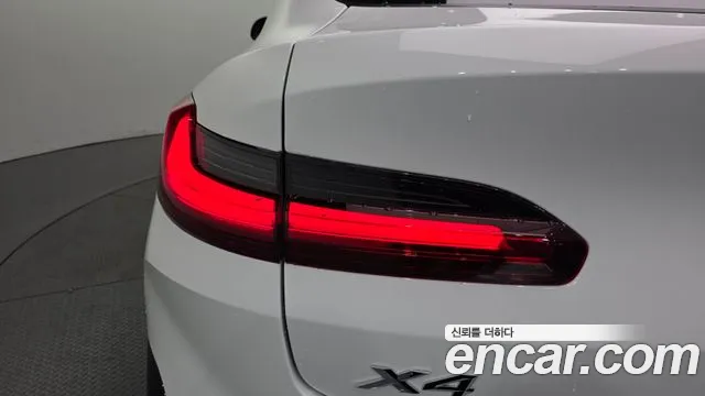 BMW X4 xDrive20i M Sport Pro Special Edition — Фото автомобиля 20