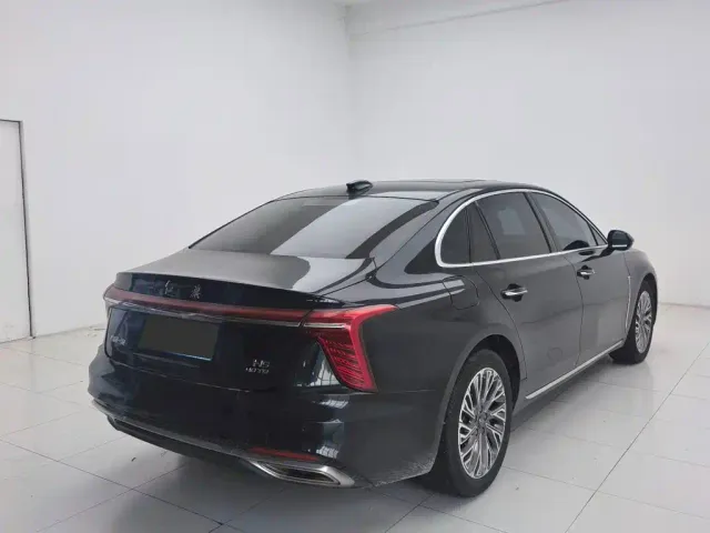 Hongqi H5 — Фото автомобиля 7