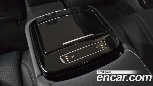 Genesis G80 Бензин 3.5 турбо AWD — Фото автомобиля 29