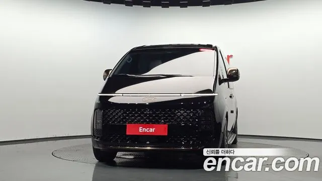 Hyundai Staria Staria — Фото автомобиля 3