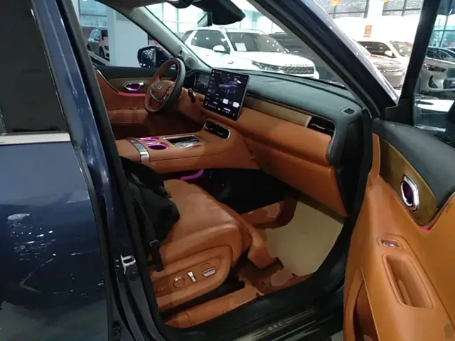 GAC Trumpchi Xiangwang S9 — Фото автомобиля 24