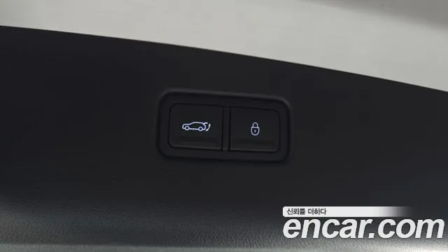 Genesis GV70 2.5T Бензин AWD — Фото автомобиля 14