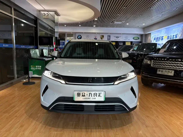 BYD Yuan UP — Фото автомобиля 3