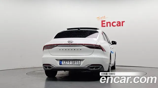 Hyundai Grandeur Новый Grandeur IG — Фото автомобиля 4