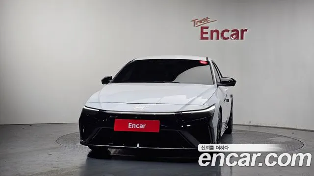 Hyundai AVANTE Новый Avante (CN7) — Фото автомобиля 3