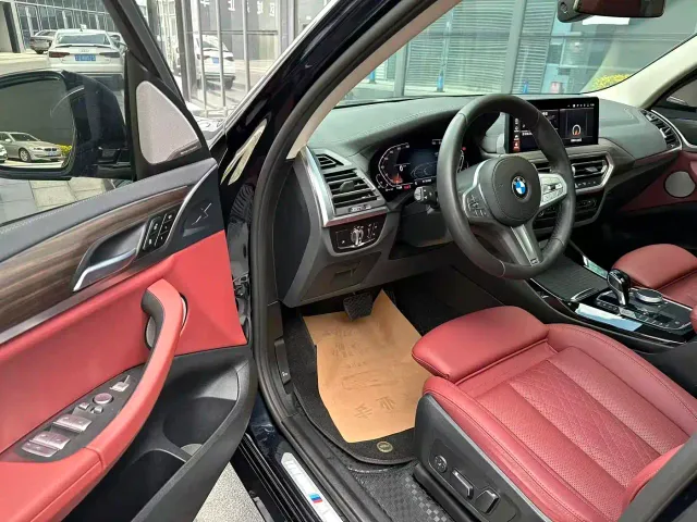 BMW X3 — Фото автомобиля 4