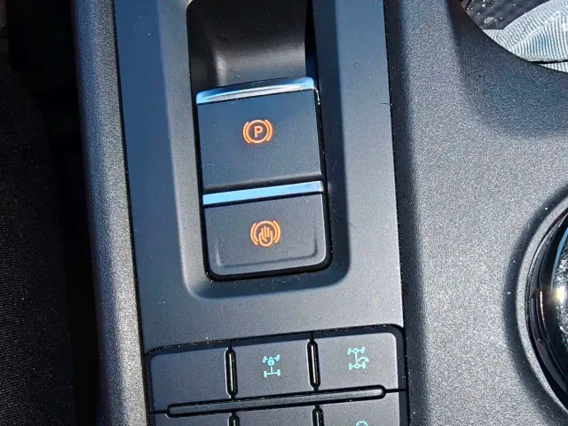 Ford Ranger — Фото автомобиля 15