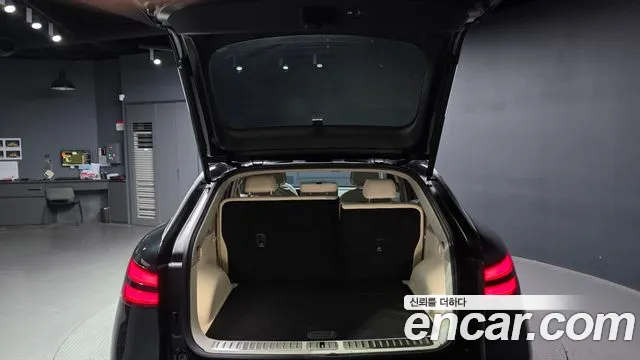 Genesis GV60 — Фото автомобиля 17