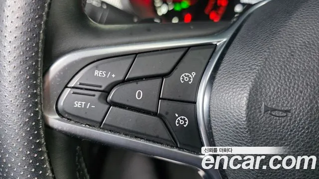 Renault-KoreaSamsung XM3 — Фото автомобиля 18