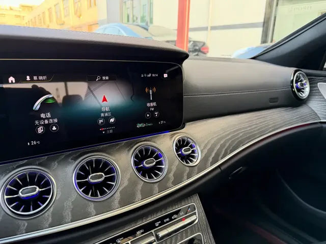 Mercedes-Benz CLS-Class — Фото автомобиля 20