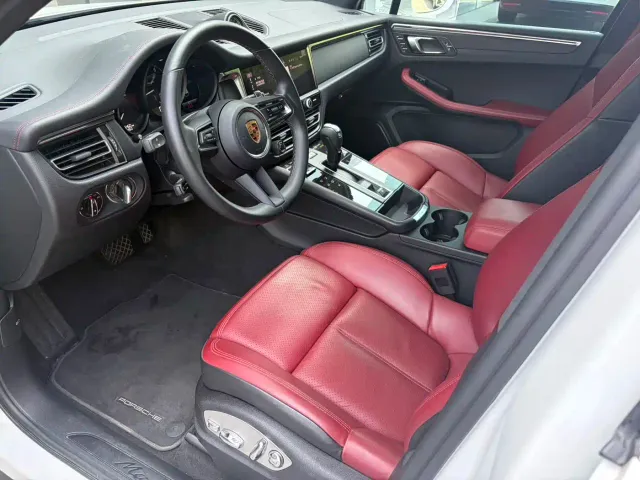 Porsche Macan — Фото автомобиля 13