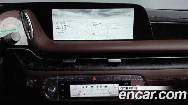 Genesis G90 Бензин 3.5 турбо AWD — Фото автомобиля 9