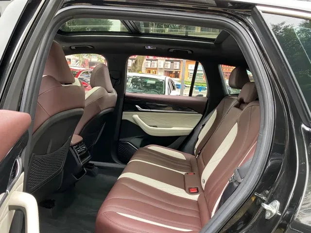 Geely Xingyue L — Фото автомобиля 10