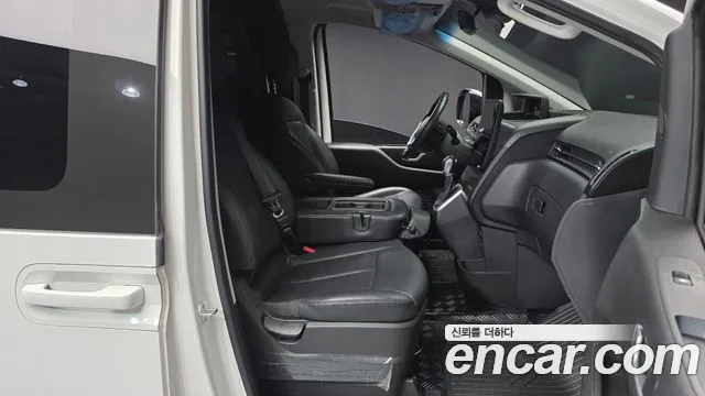 Hyundai Staria — Фото автомобиля 17
