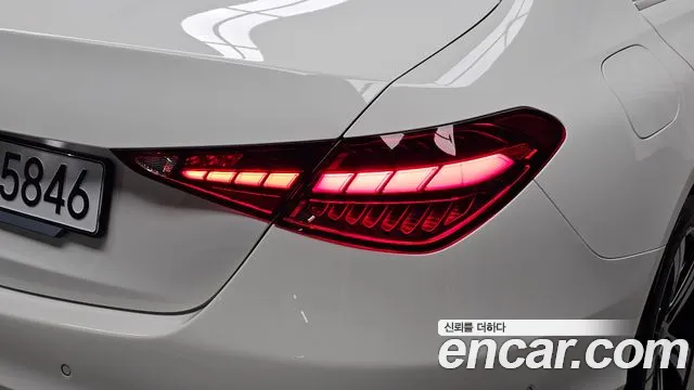 Mercedes-Benz C-Class W206 — Фото автомобиля 8