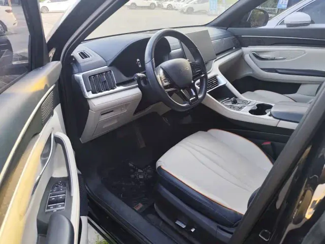 BYD Song PLUS — Фото автомобиля 12