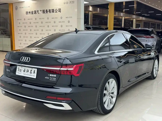 Audi A6L — Фото автомобиля 12