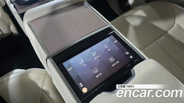 Land Rover Range Rover — Фото автомобиля 17
