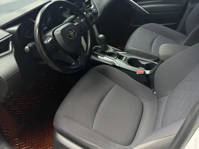 Toyota Corolla Cross — Фото автомобиля 7