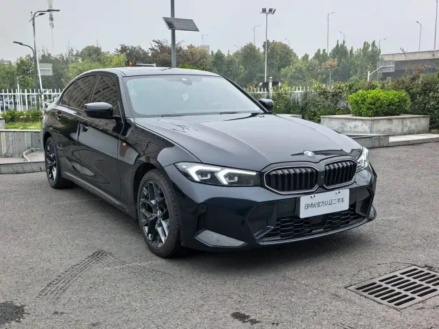 BMW 3 Series — Фото автомобиля 3
