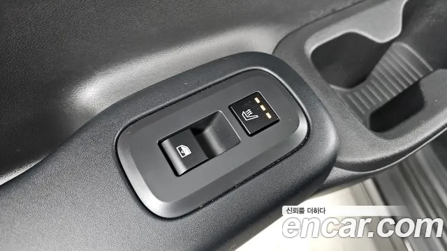 Hyundai Santa Fe MX5 — Фото автомобиля 25