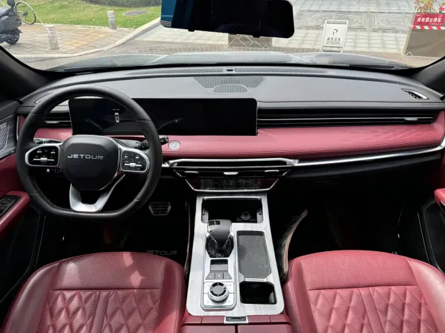 Jetour X70 Plus — Фото автомобиля 8