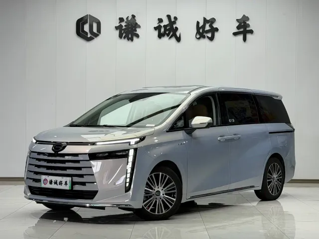 Фотография автомобиля — GAC Trumpchi E8