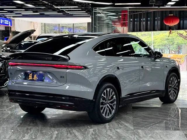 Nio EC6 — Фото автомобиля 7