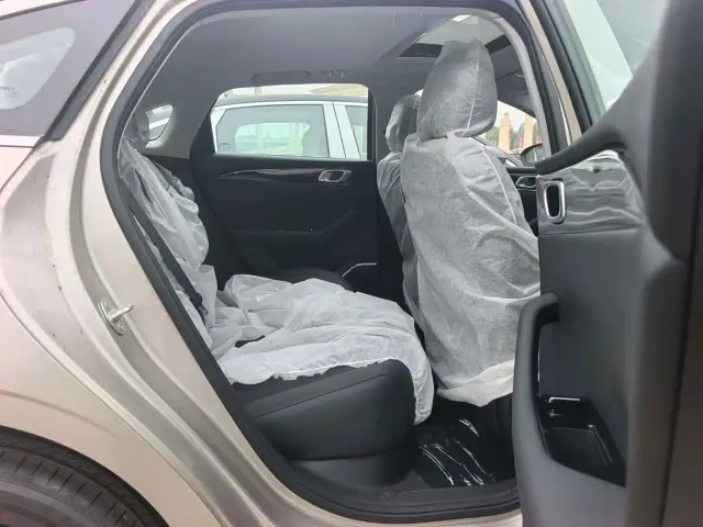 Geely Emgrand — Фото автомобиля 5