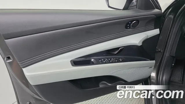 Hyundai AVANTE Новый Avante (CN7) — Фото автомобиля 23