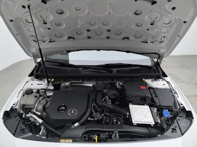 Mercedes-Benz A-Class — Фото автомобиля 6
