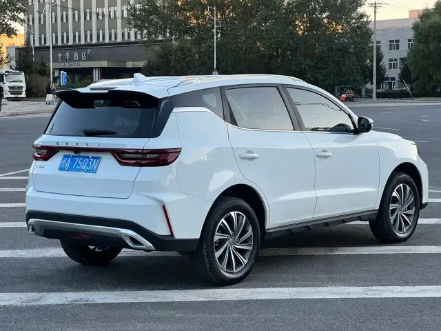 Geely Vision X6 — Фото автомобиля 6