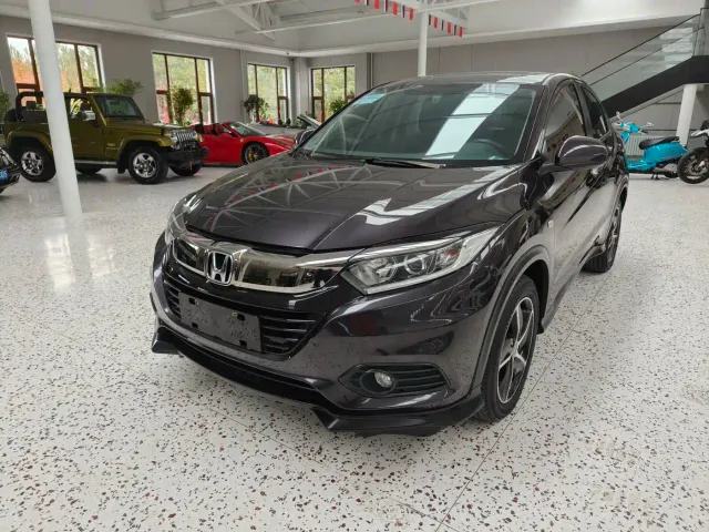 Фотография автомобиля — Honda Vezel