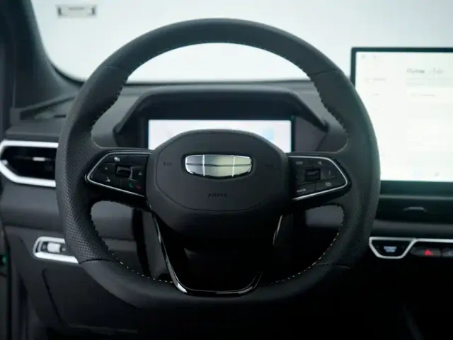 Geely Binyue — Фото автомобиля 17