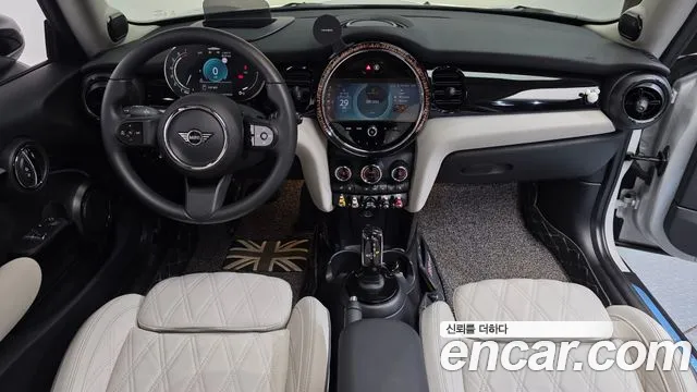 MINI Cooper — Фото автомобиля 10