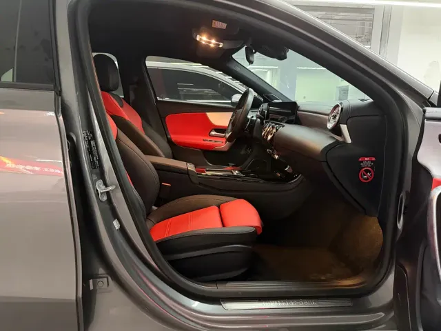 Mercedes-Benz A-Class AMG — Фото автомобиля 14