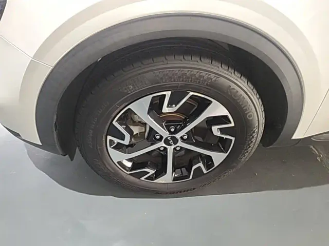 Kia Sportage — Фото автомобиля 22
